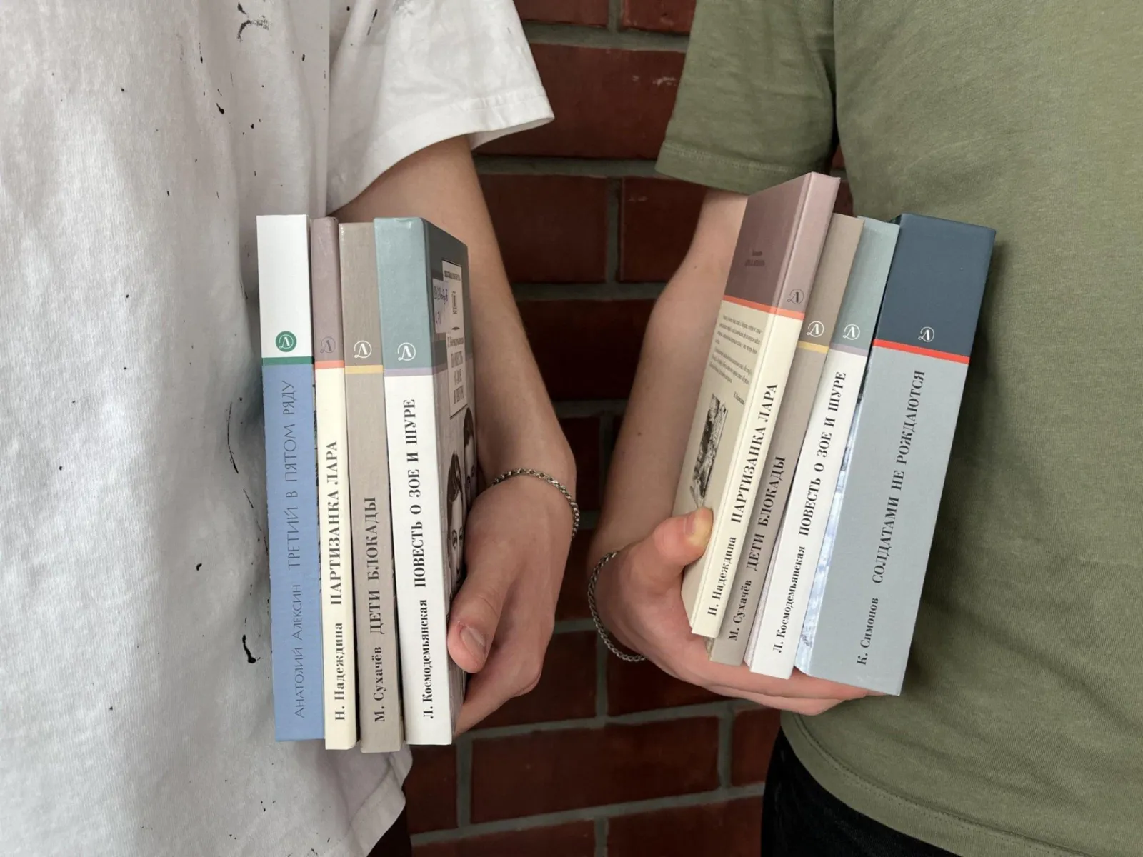 Игра «Книга открывает мир», Центральная районная библиотека г. Тарко-Сале